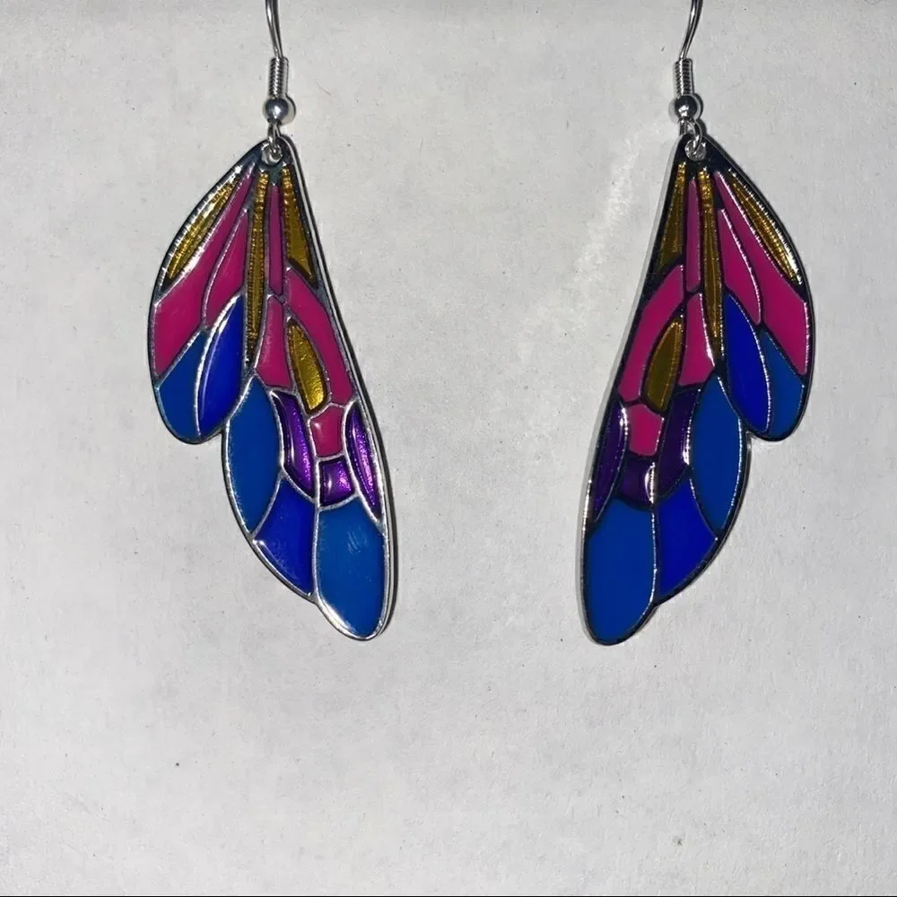 Beautiful butterfly wing pendent earrings